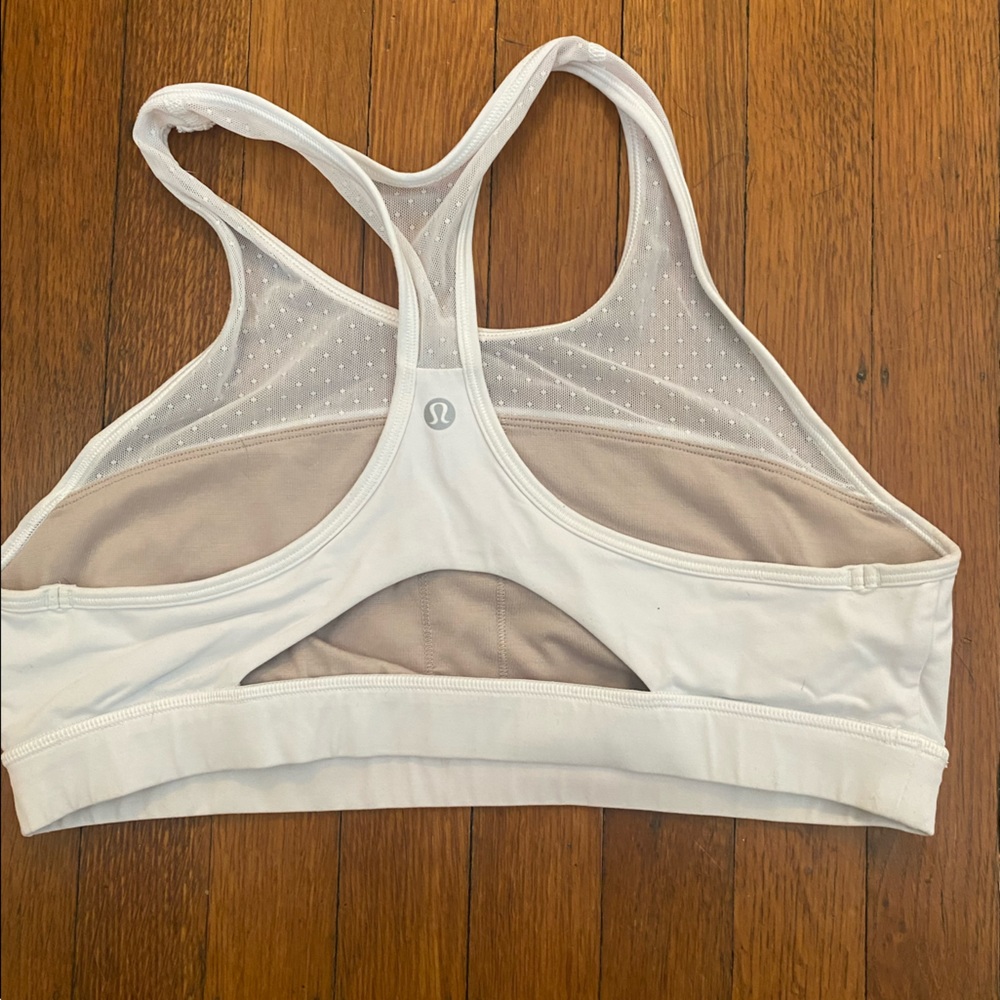 Lululemon white sports bra